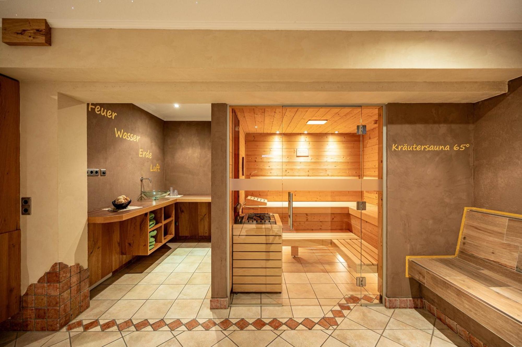 Rustika - Appartements & Spa Эрвальд Экстерьер фото